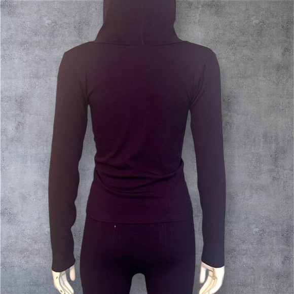 NWT WOMENS “FIT IN “  ribbed style purple activewear size : ONE SIZE - Picture 3 of 14